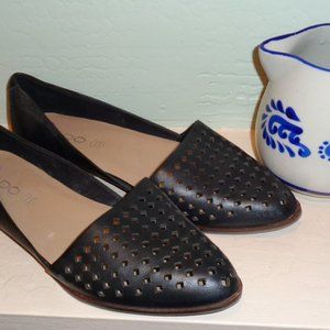 summer black slip-on flat shoes